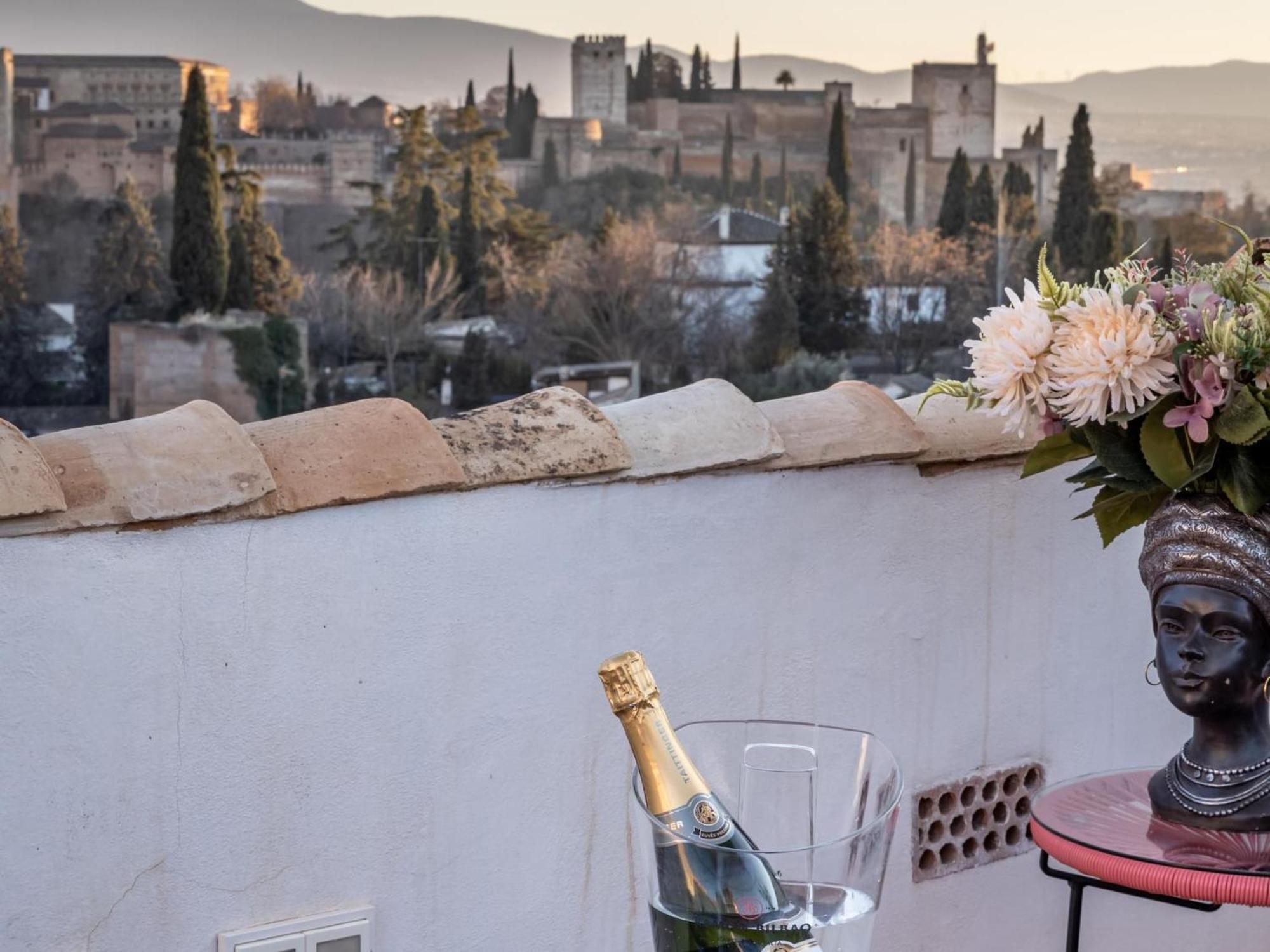 그라나다 Luxury Alhambra Penthouse Collection Sacromonte 빌라 외부 사진